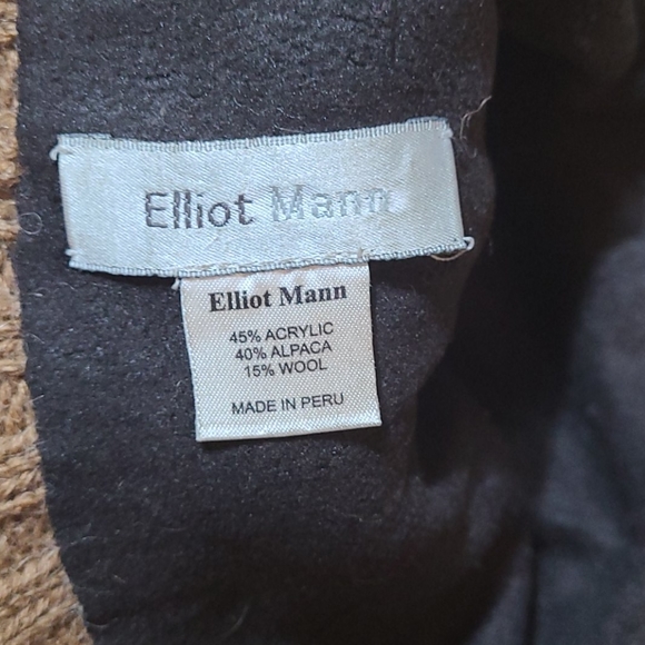 🤎2/$12🤎 fleece lined wool Hat - Picture 2 of 2